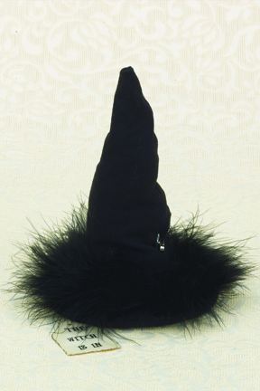 5027. Velvet and feather witch hat